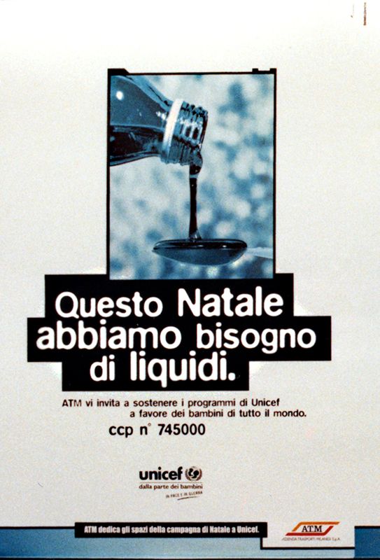 "Questo Natale abbiamo bisogno di liquidi.", 2001 "Questo Natale abbiamo bisogno di liquidi.", 2001